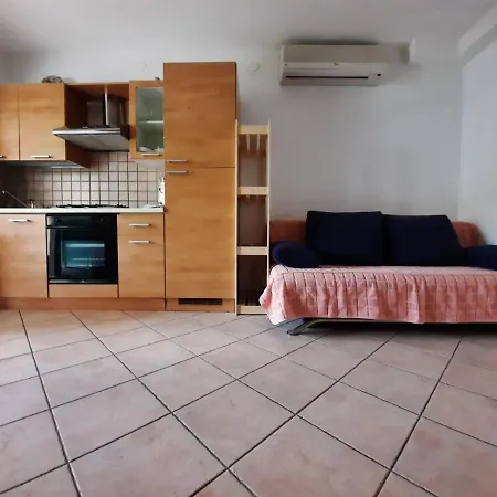 Olea Apartment *