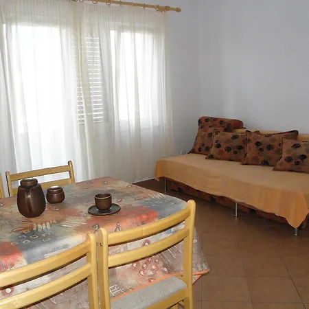 Apartment Olea *